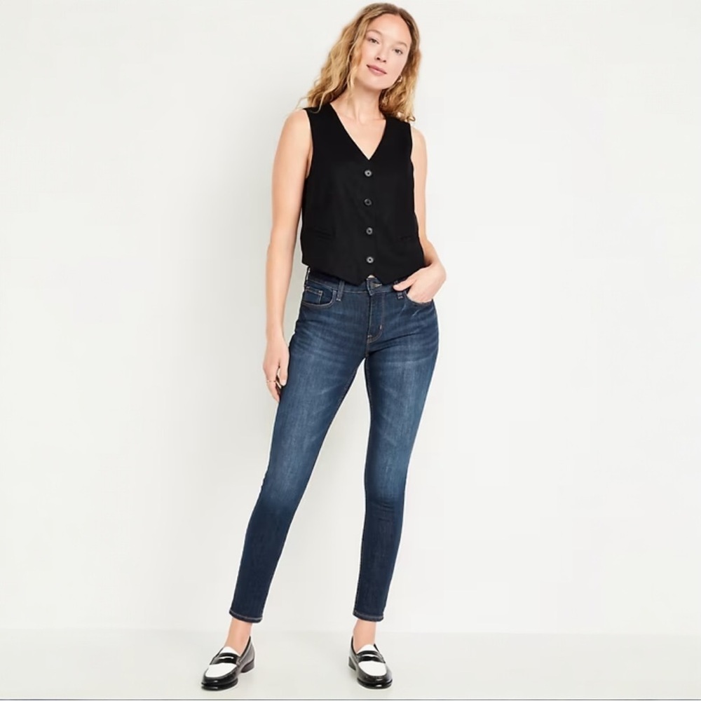 Old Navy Mid Rise Super Skinny Rockstar Jeans - Picture 1 of 13